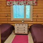 Lappalaisen Lomamoekit Norpparanta شاليه بومالا